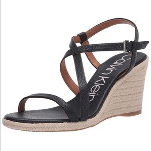 Calvin Klein navy leather strappy sandal, size 7